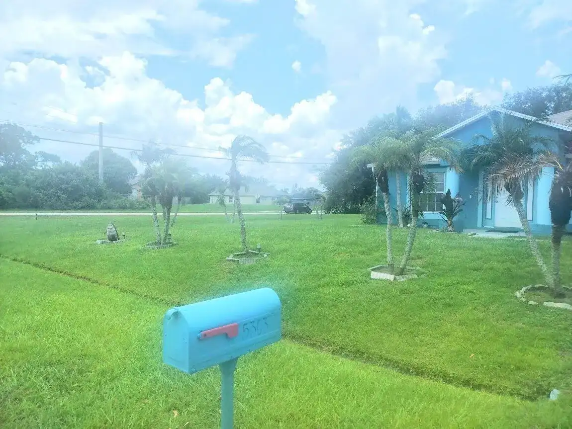 5303 NW NASSAU Lane, Port St. Lucie FL 34983 photo 3
