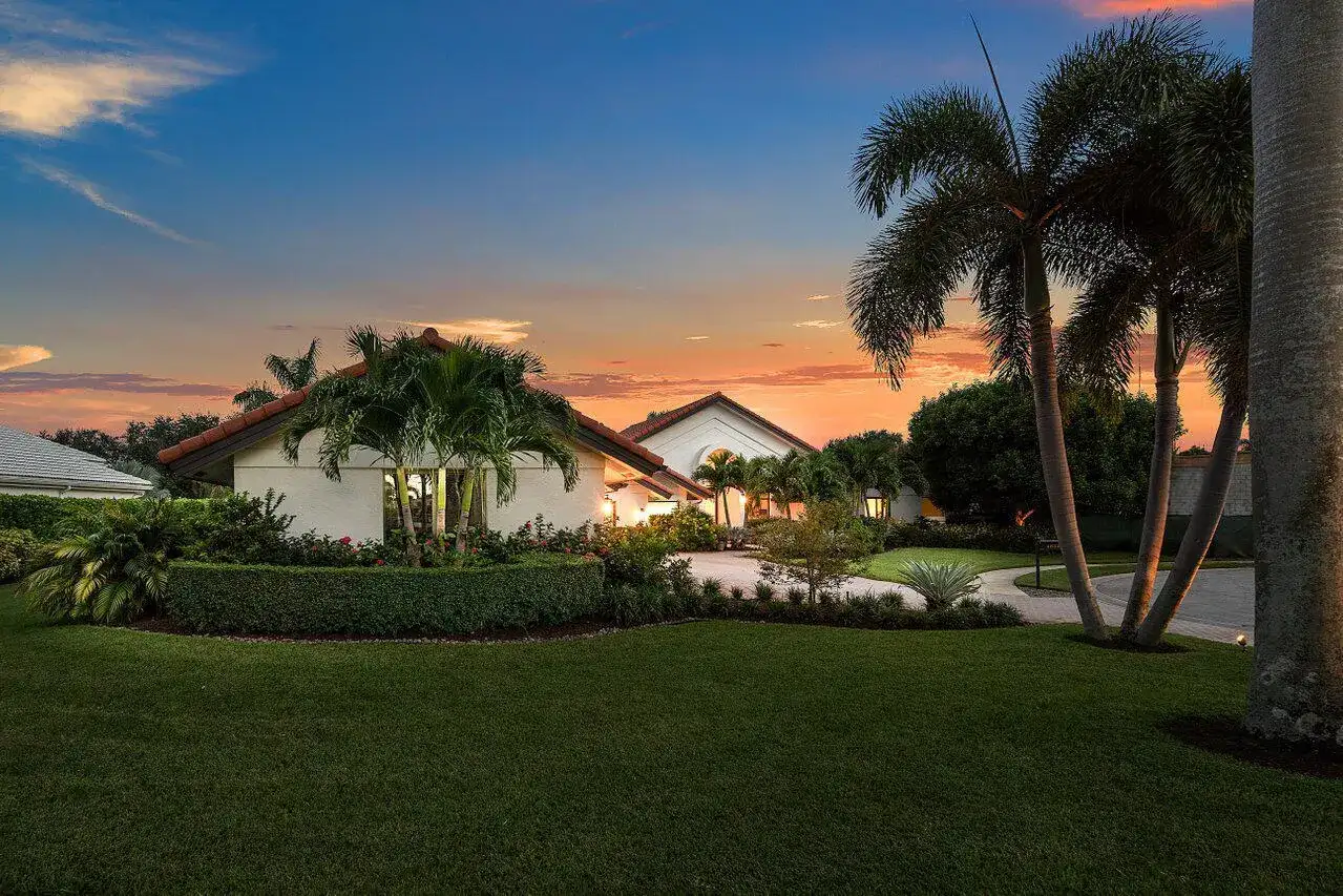 4832 Chamal Circle, Boca Raton FL 33487 photo 2