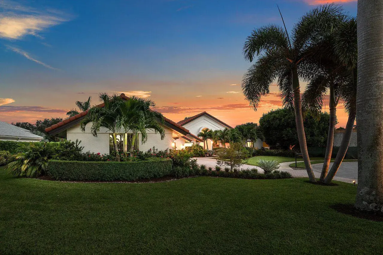 4832 Chamal Circle, Boca Raton FL 33487