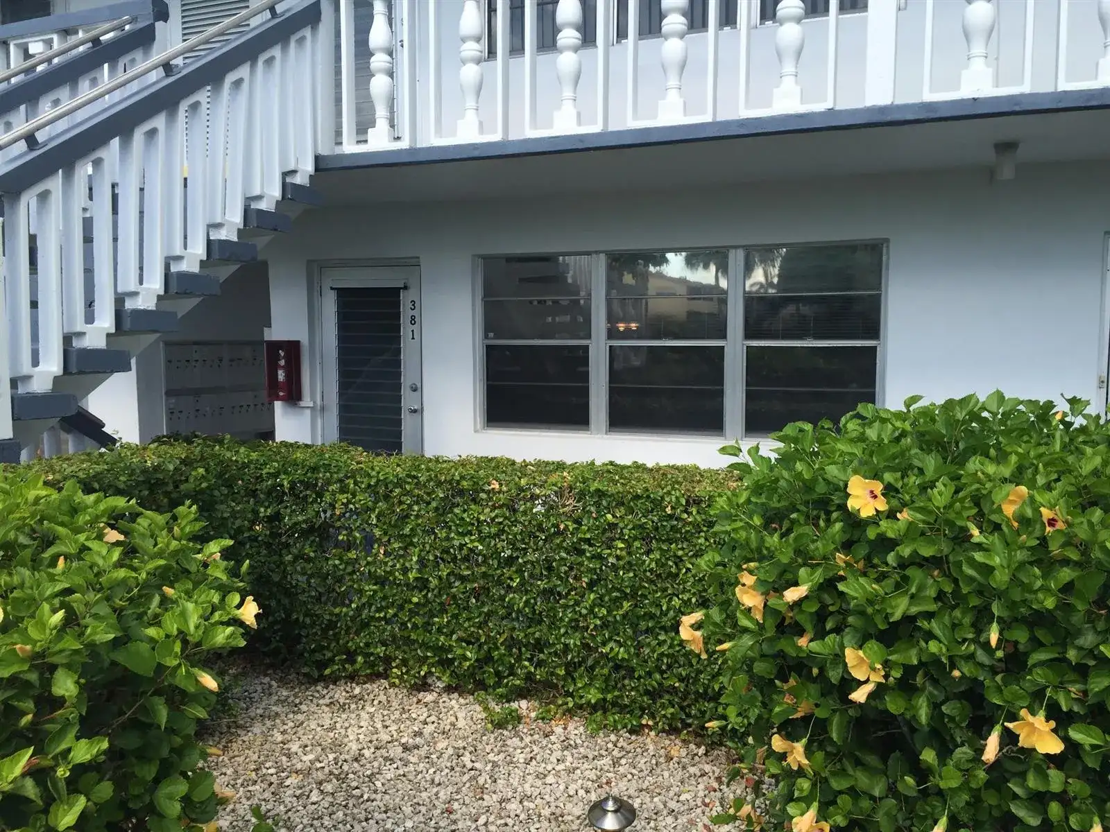 381 WINDSOR Q # 381, West Palm Beach FL 33417 photo 2