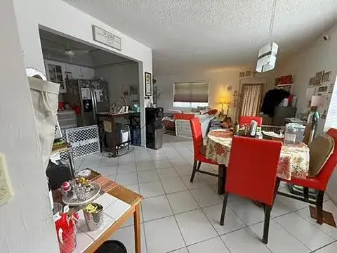 370 BURGUNDY H # H, Delray Beach FL 33484 photo 3