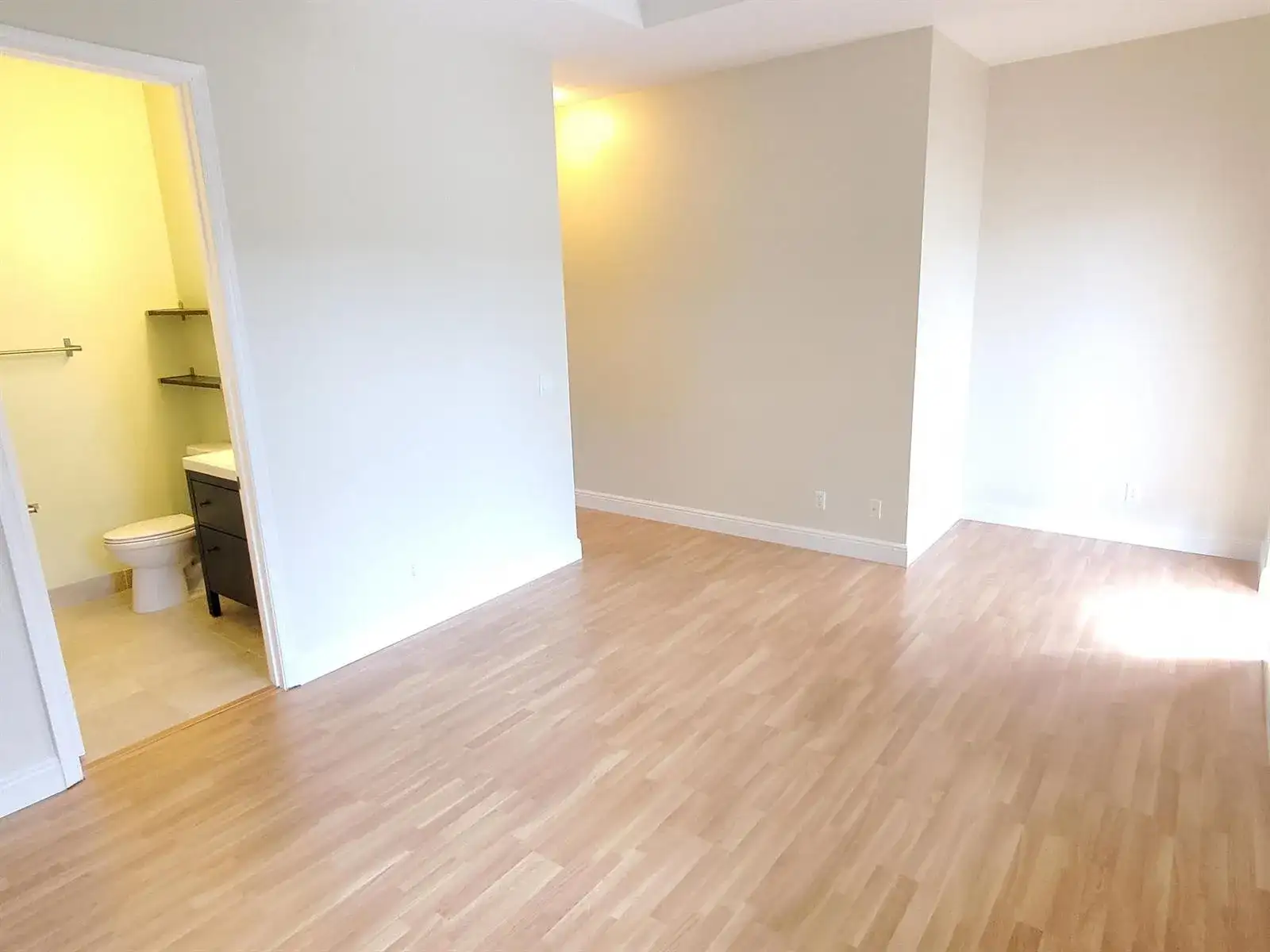 4329 PARKSIDE Drive, Jupiter FL 33458 photo 5