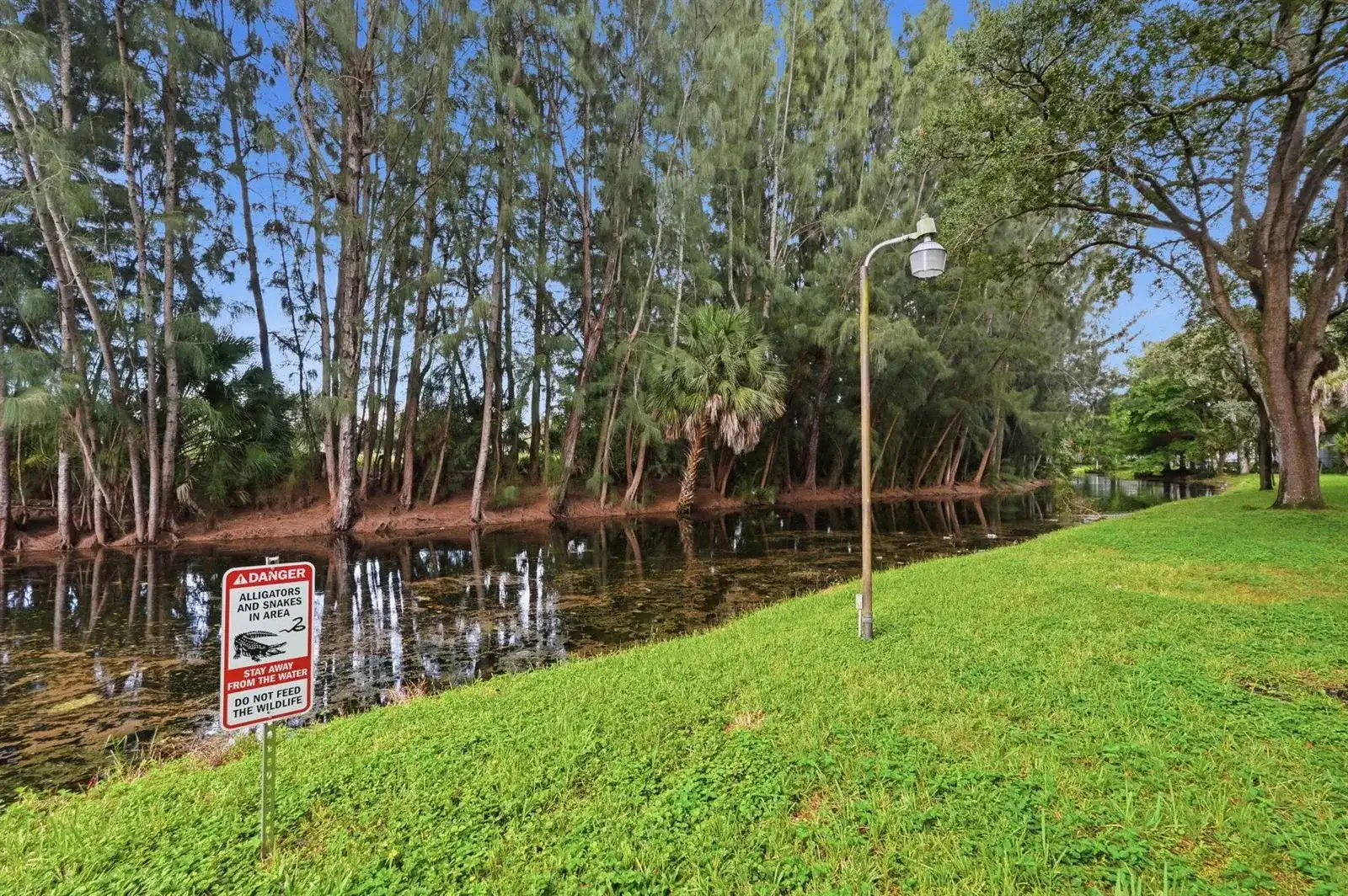 430 COMMODORE Drive # 314, Plantation FL 33325 photo 3