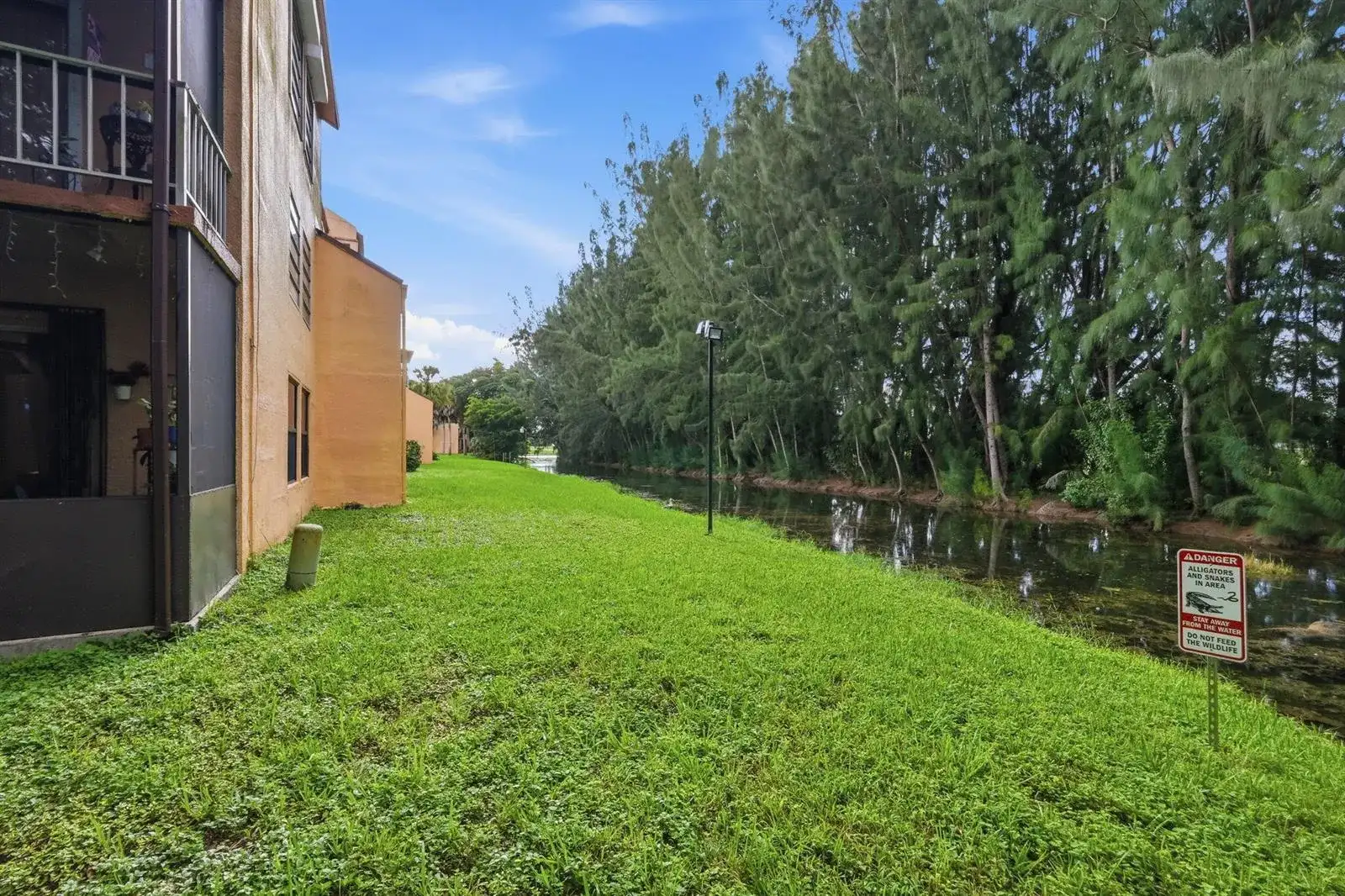 430 COMMODORE Drive # 314, Plantation FL 33325 photo 4