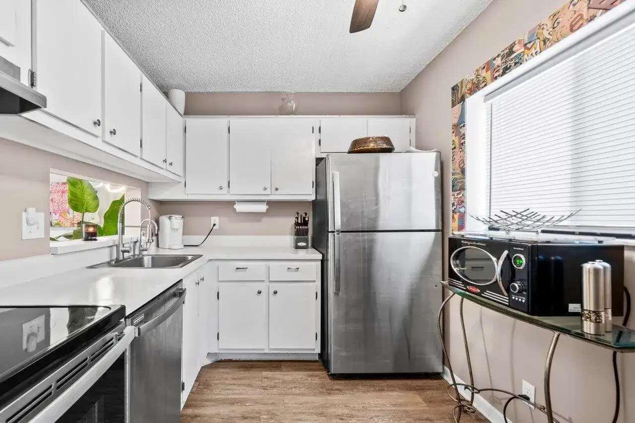5100 Las Verdes Circle # 316, Delray Beach FL 33484 photo 2