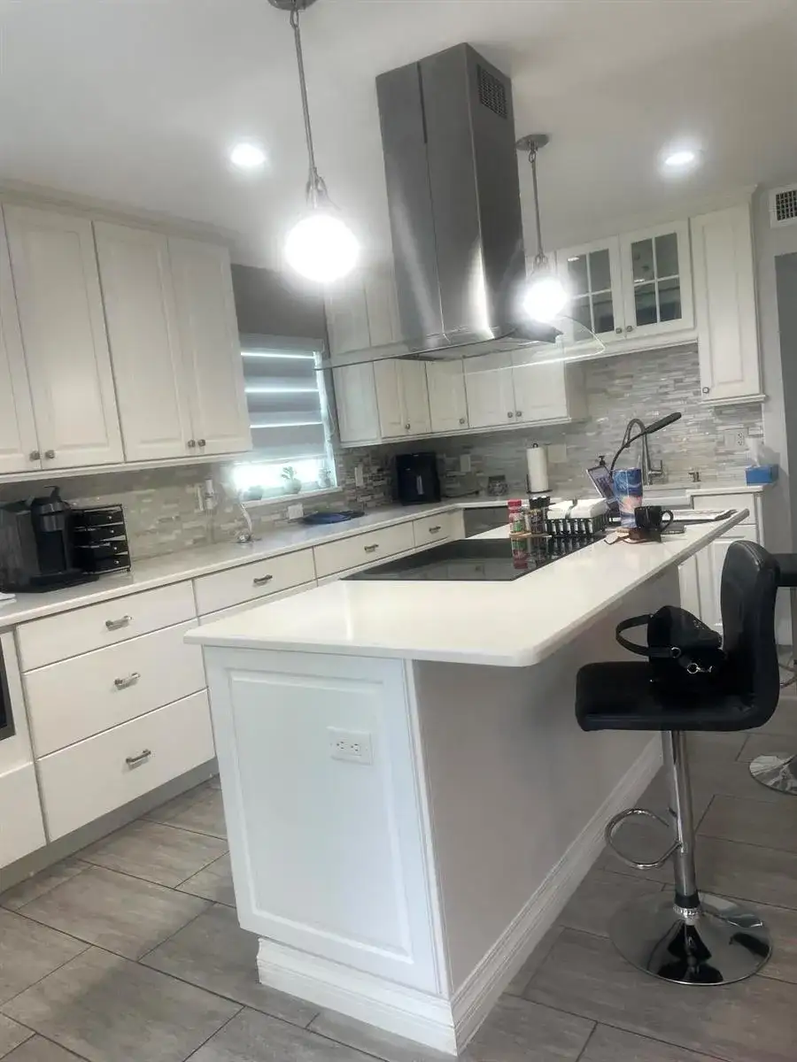 76 Waterford D, Delray Beach FL 33446 photo 2