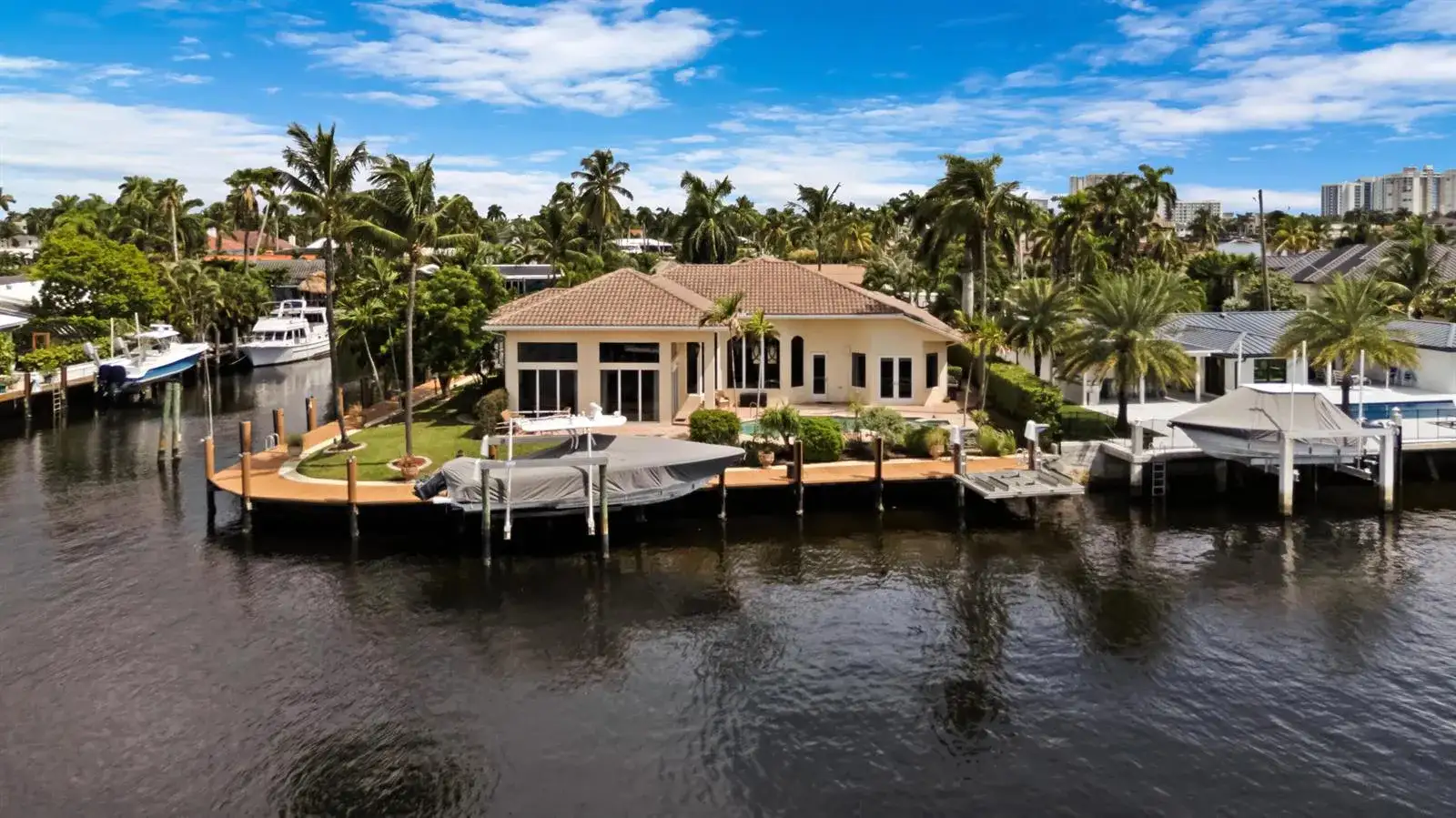 2761 SE 9TH Street, Pompano Beach FL 33062 photo 2