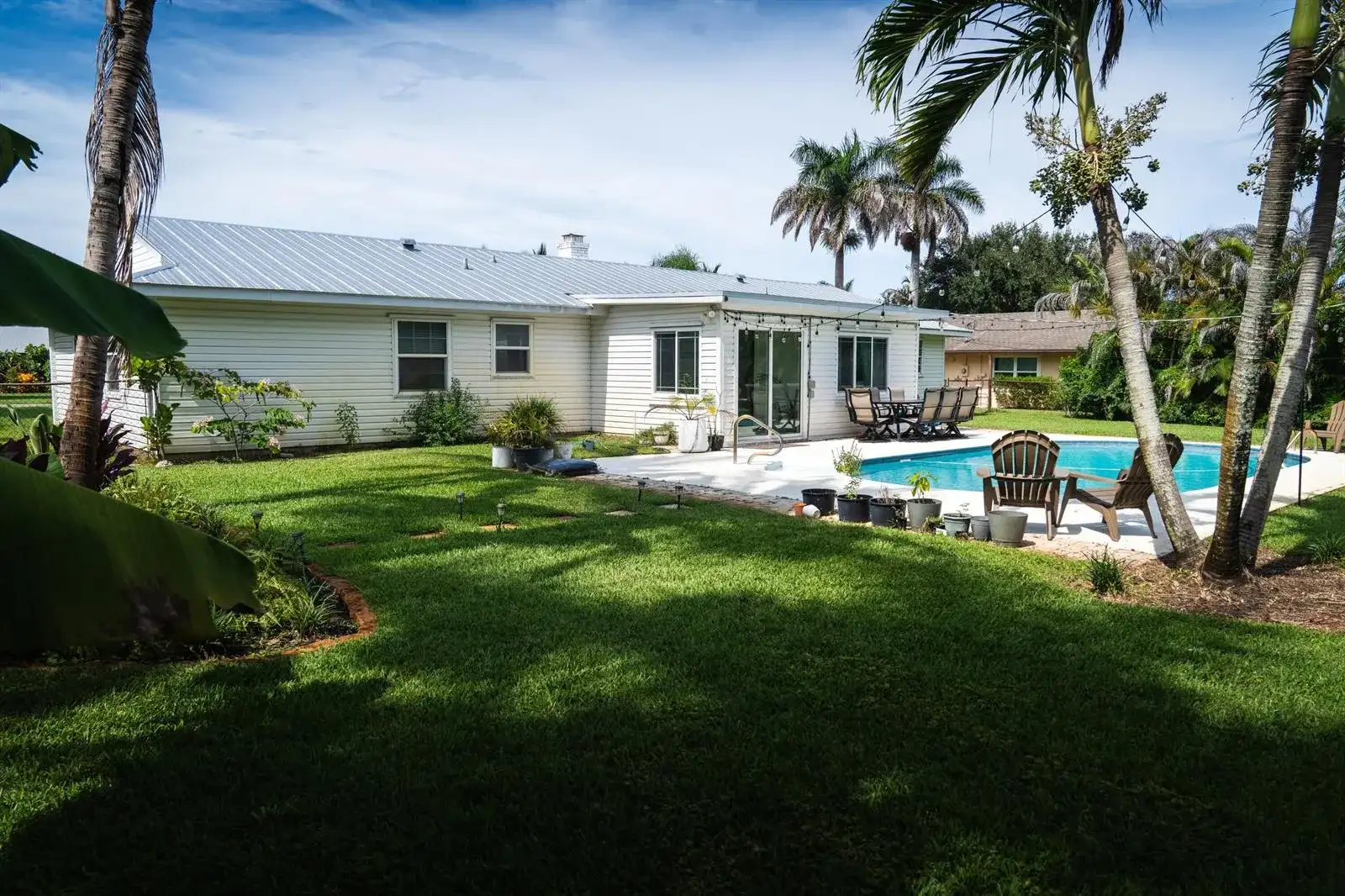8016 SE PALM Street, Hobe Sound FL 33455 photo 2