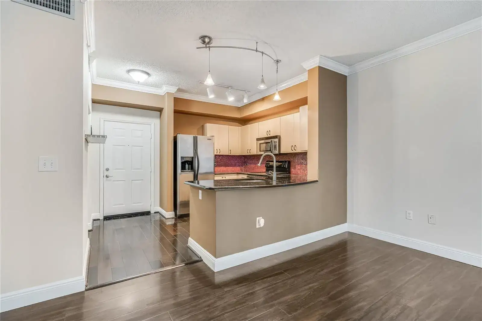 533 NE 3rd Avenue # 319, Fort Lauderdale FL 33301 photo 4