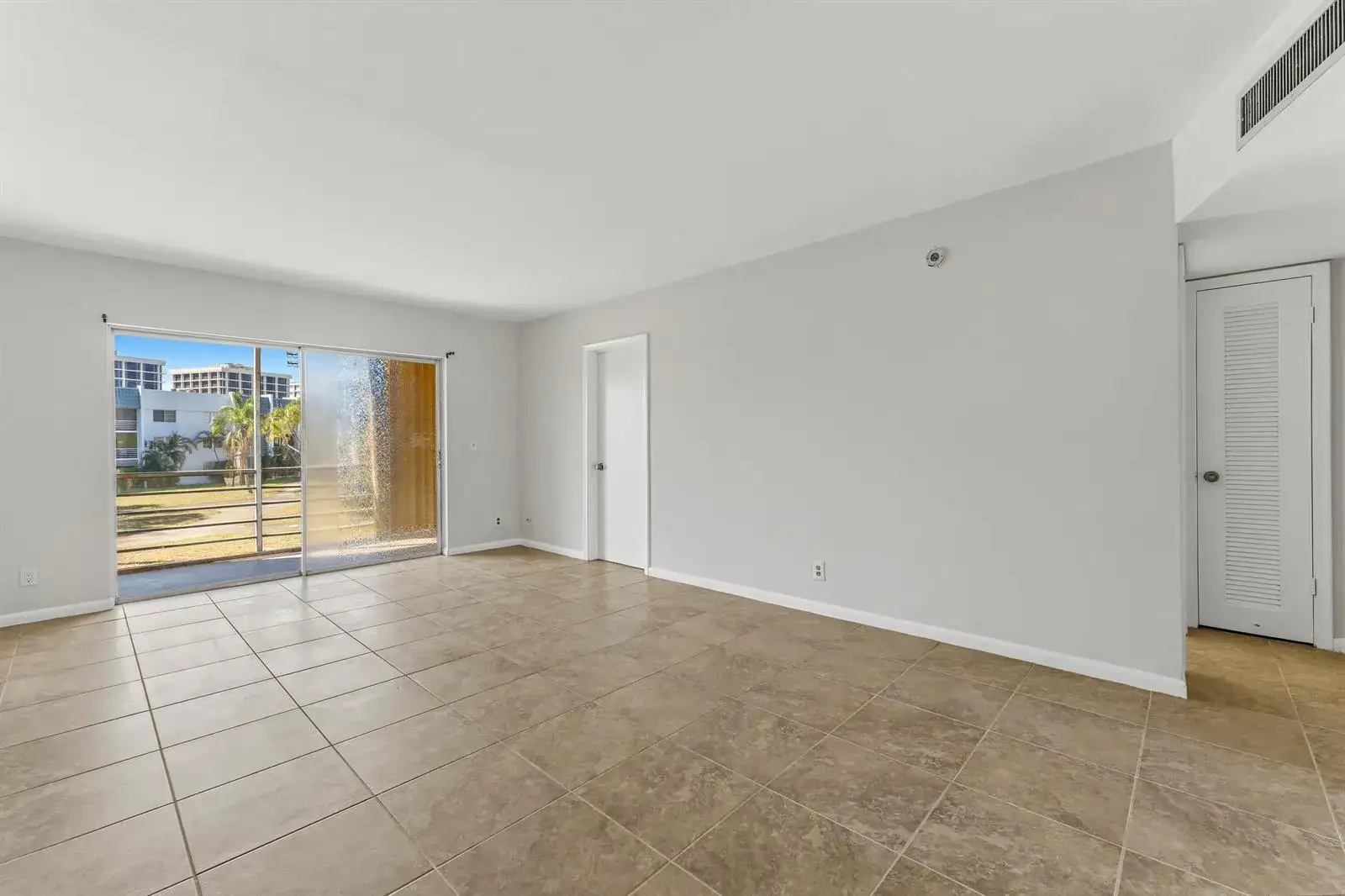 1638 EMBASSY Drive # 208, West Palm Beach FL 33401