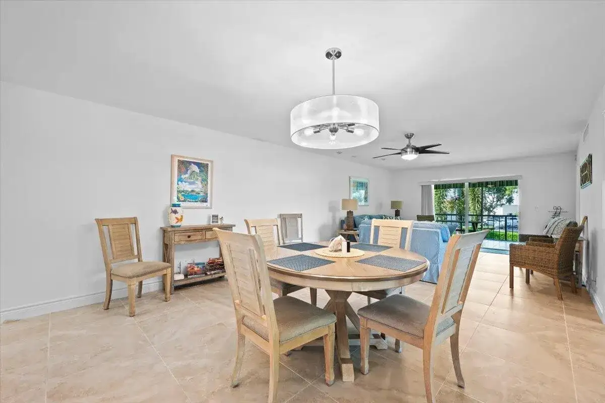 1205 E SANDY Lane E # 249, Singer Island FL 33404 photo 4