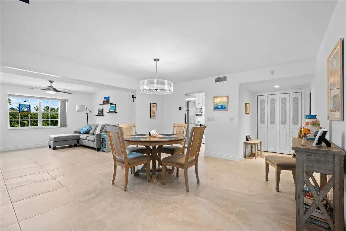 1205 E SANDY Lane E # 249, Singer Island FL 33404 photo 5
