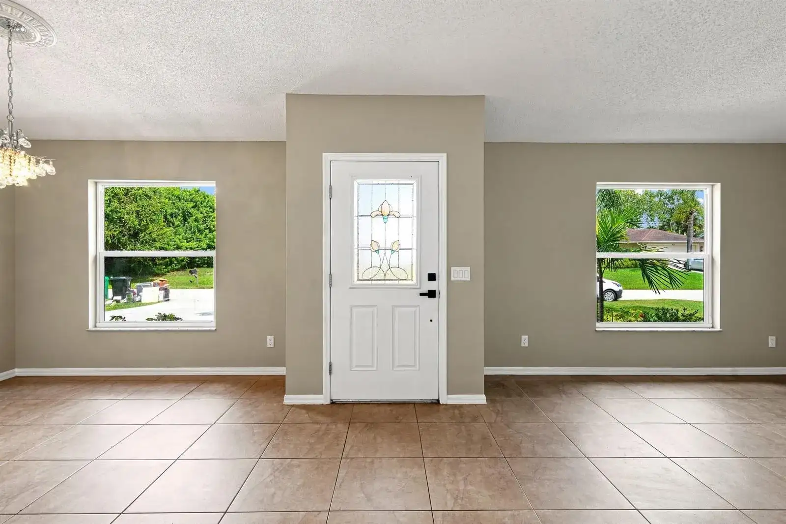 820 SW Jennifer Terrace, Port St. Lucie FL 34953 photo 5
