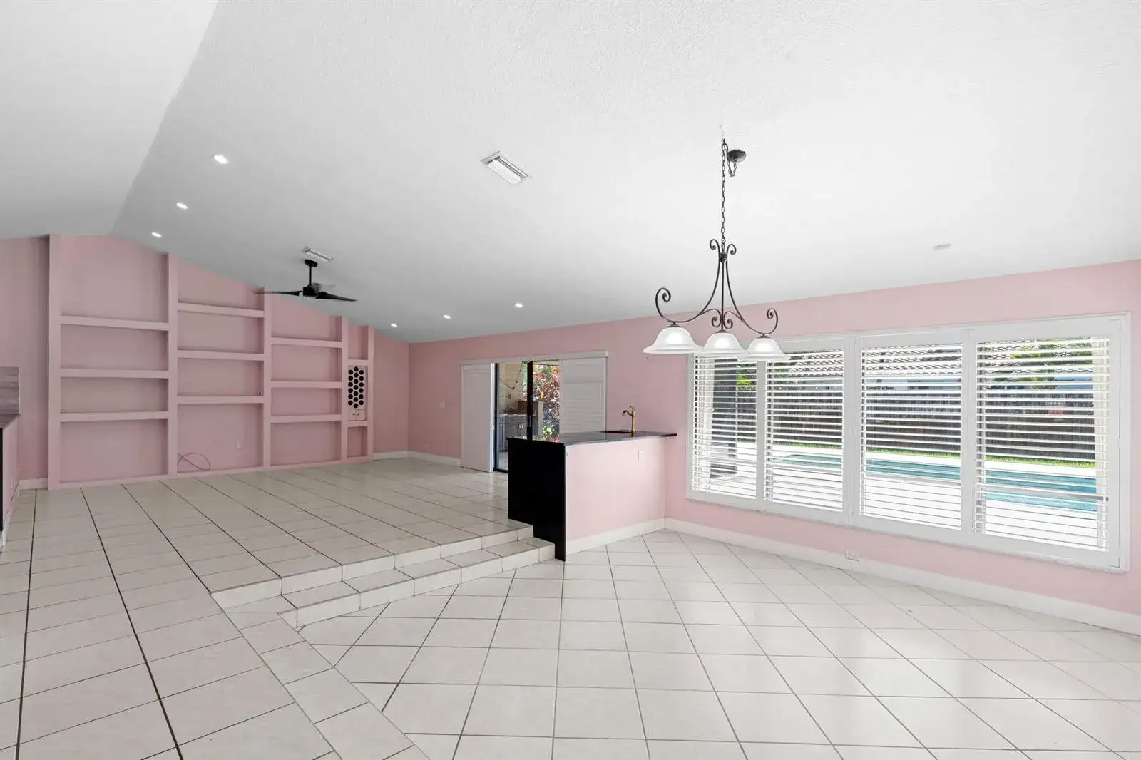 197 NW 104TH Avenue, Coral Springs FL 33071 photo 4