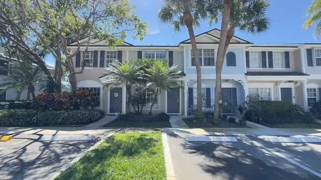 5292 Jubilee Way, Margate FL 33063
