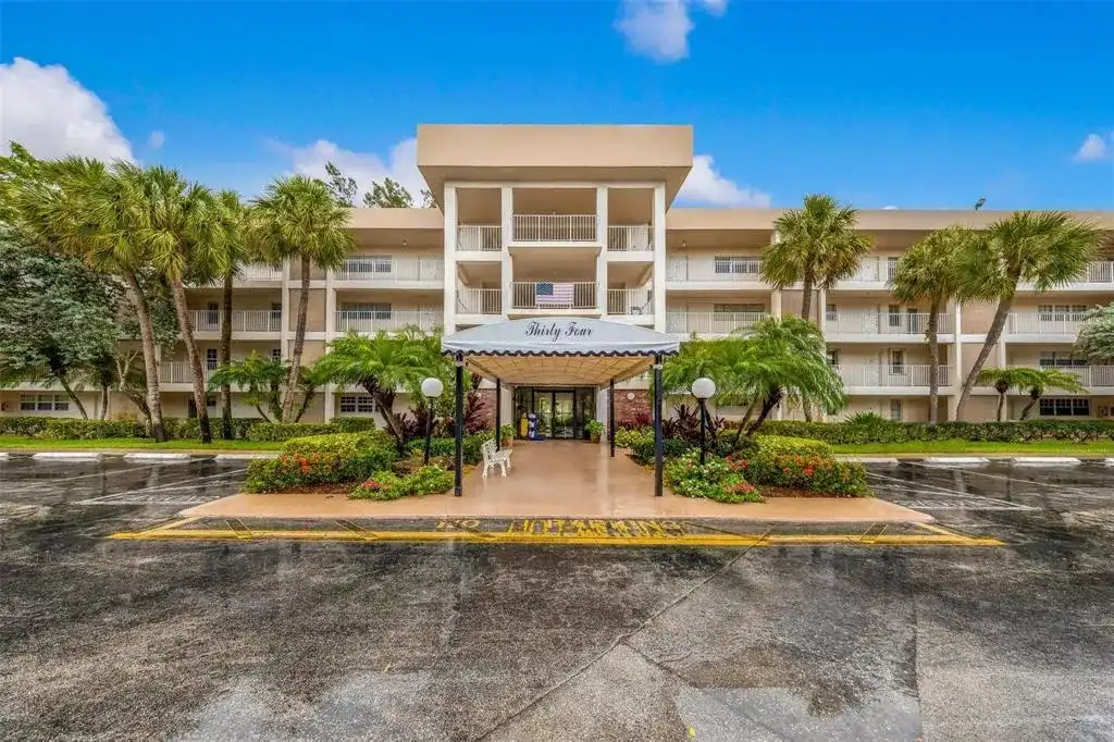 3051 S PALM AIRE Drive # 408, Pompano Beach FL 33069