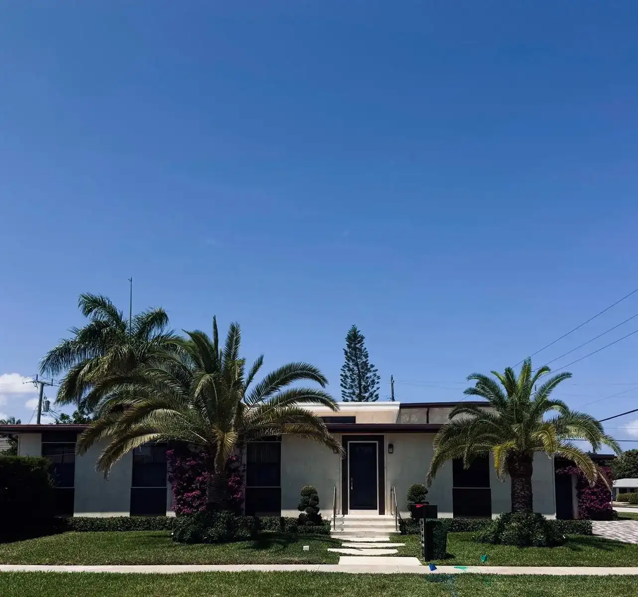 301 Palmetto Street, West Palm Beach FL 33405