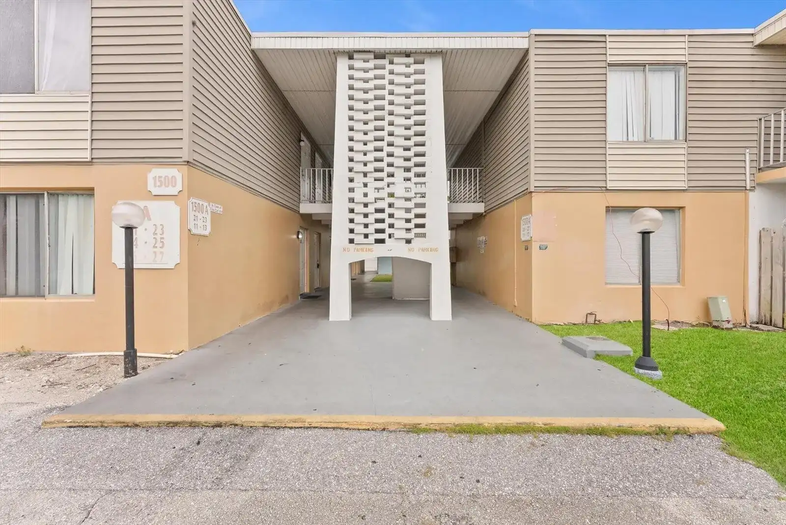 1500 CRESCENT Circle # A14, Lake Park FL 33403