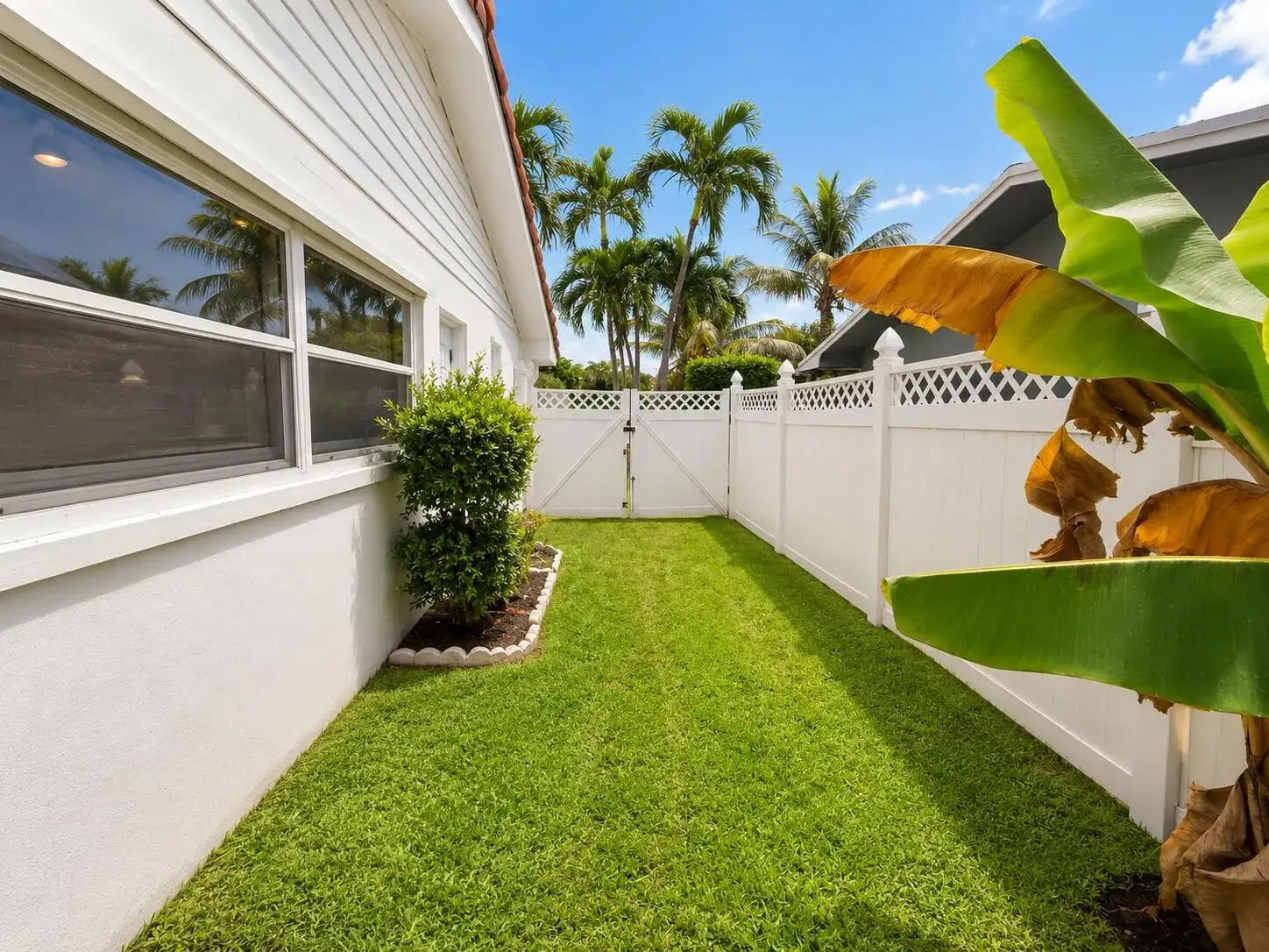 10873 MAGNOLIA Street, Palm Beach Gardens FL 33418 photo 4