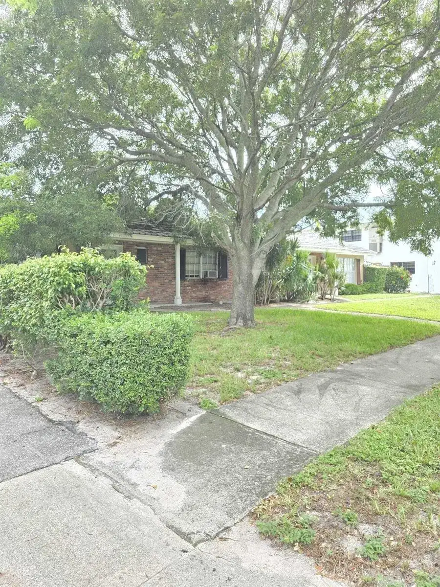 330 SOUTHWIND Drive # 6, North Palm Beach FL 33408 photo 3