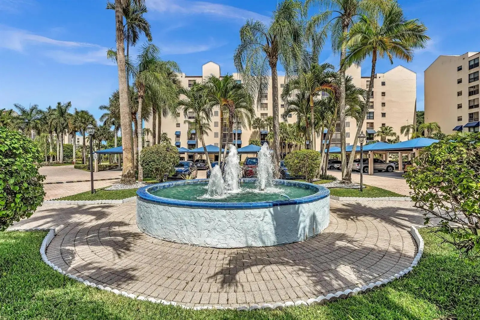 7564 REGENCY LAKE Drive # 202, Boca Raton FL 33433 photo 3