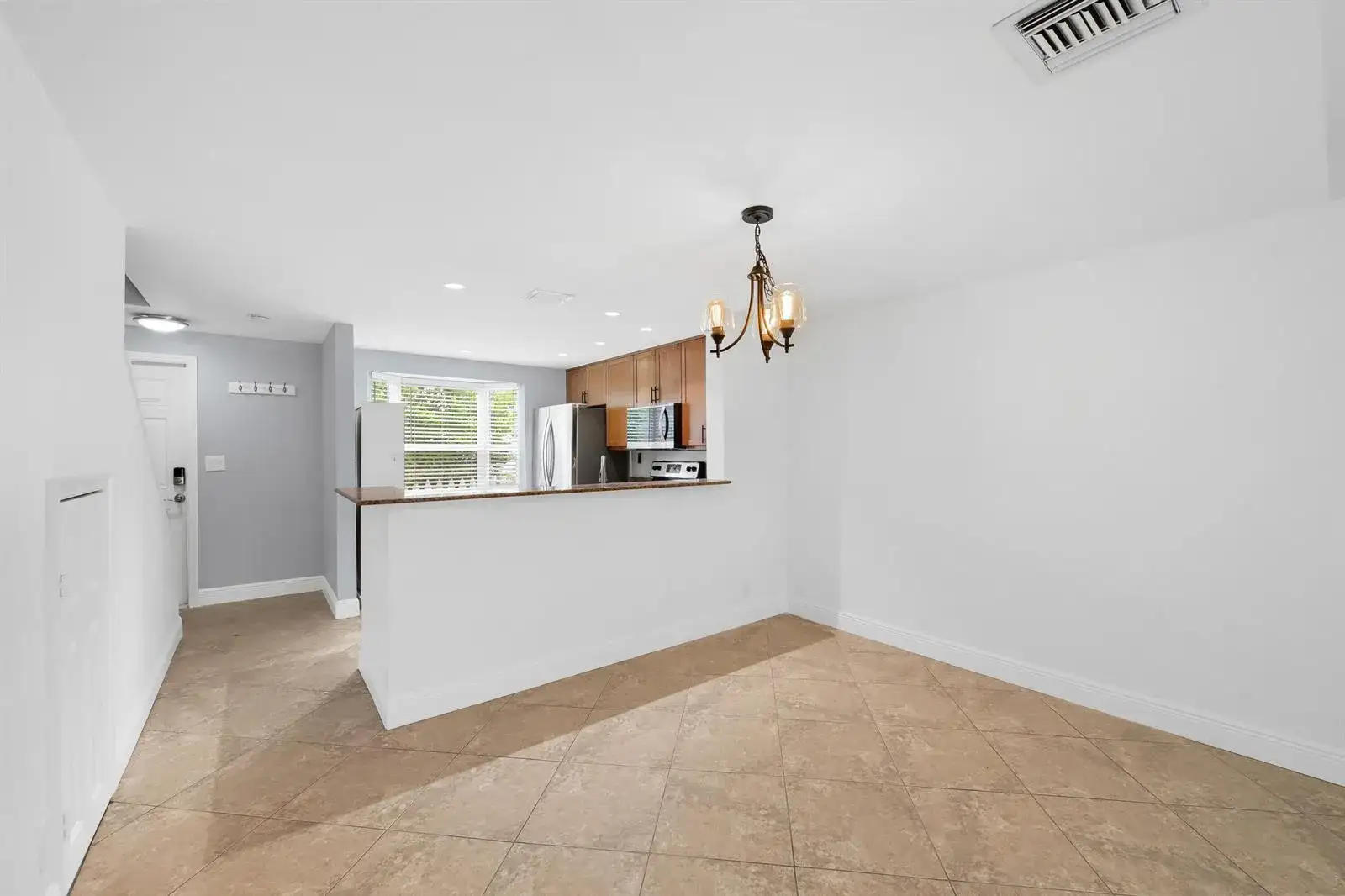 1843 NE 15TH Avenue, Fort Lauderdale FL 33305 photo 4