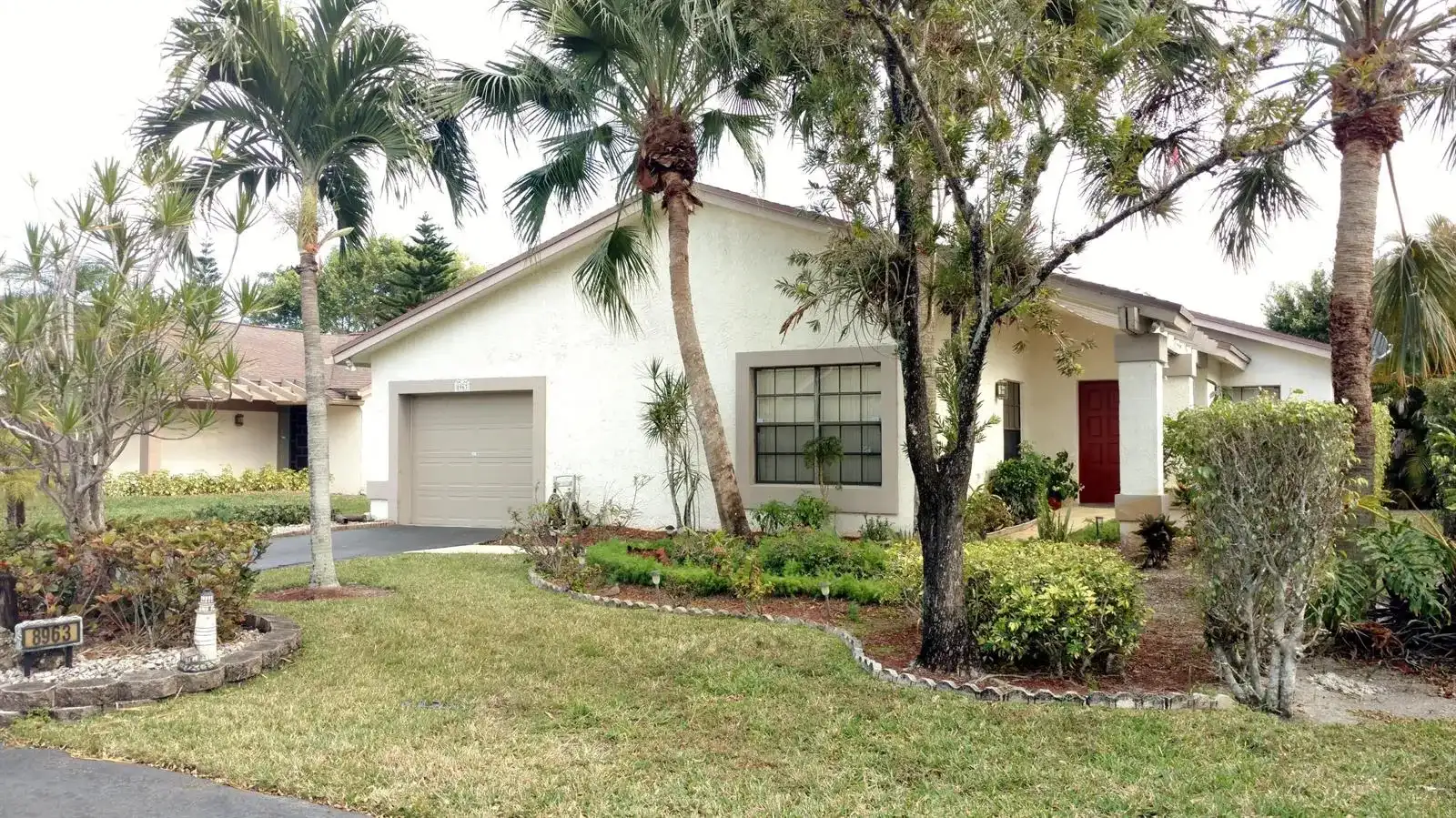 8963 Old Pine Way # 21, Boca Raton FL 33433
