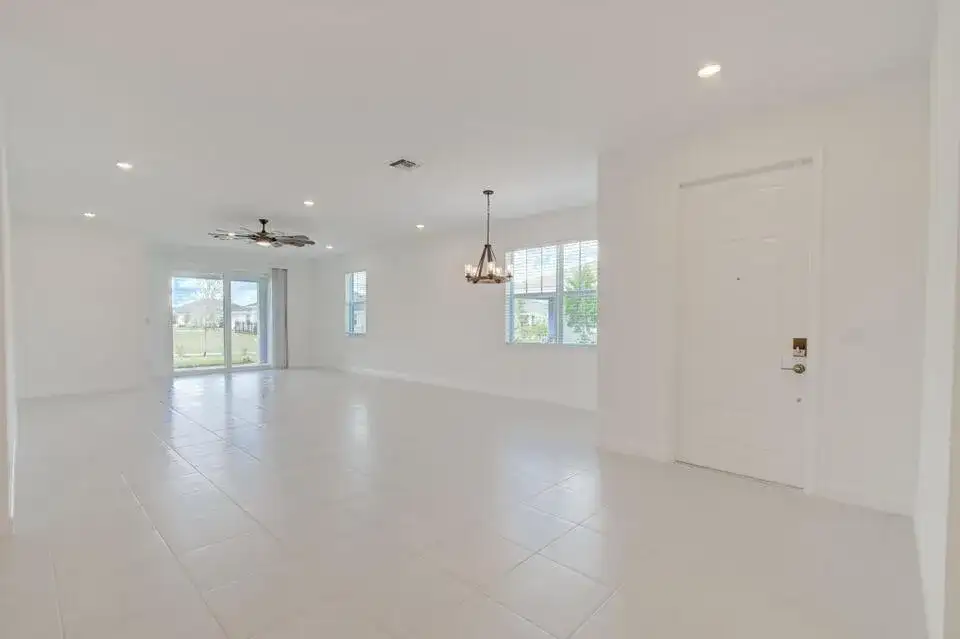 1267 Tangled Orchard Trace, Loxahatchee FL 33470 photo 3