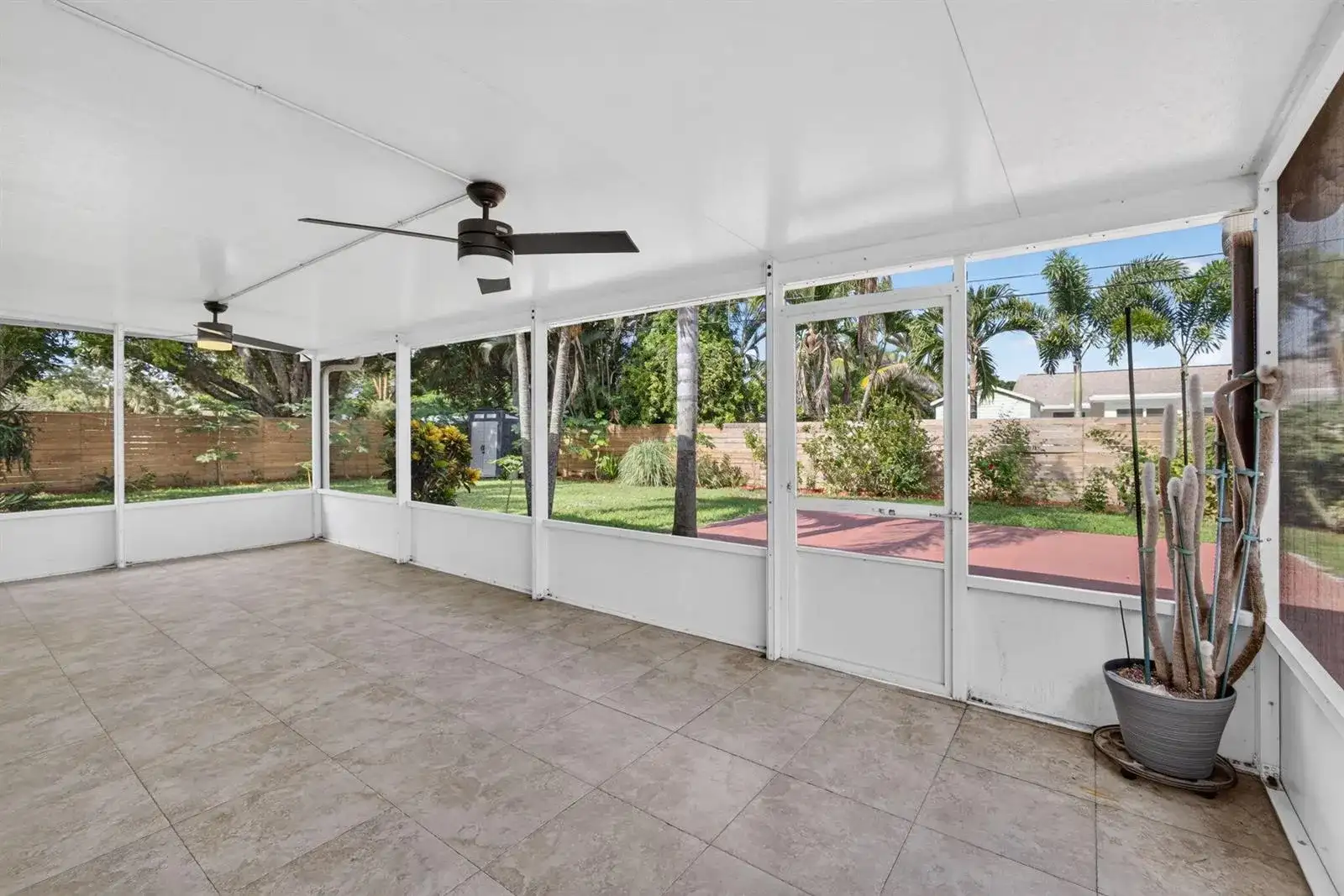 502 Circle E, Jupiter FL 33458 photo 4