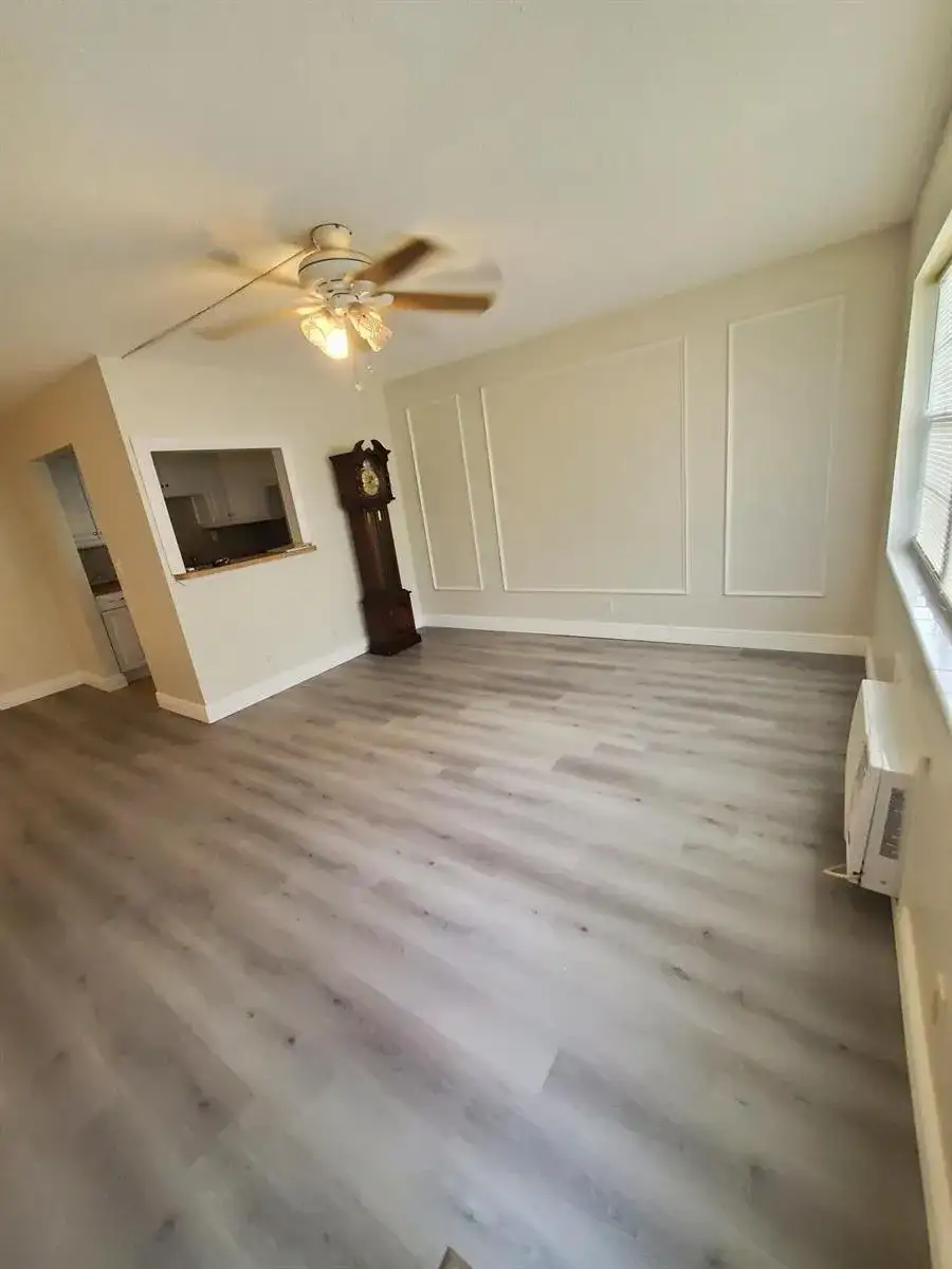 90 ANDOVER D, West Palm Beach FL 33417 photo 3