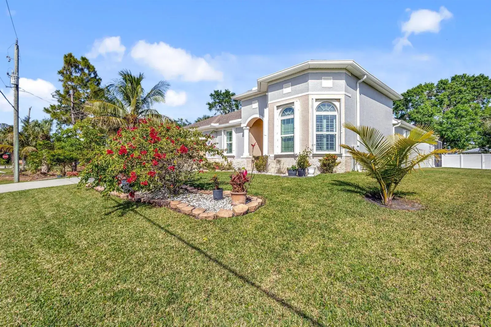 2621 SW Feather Terrace, Port St. Lucie FL 34953 photo 2