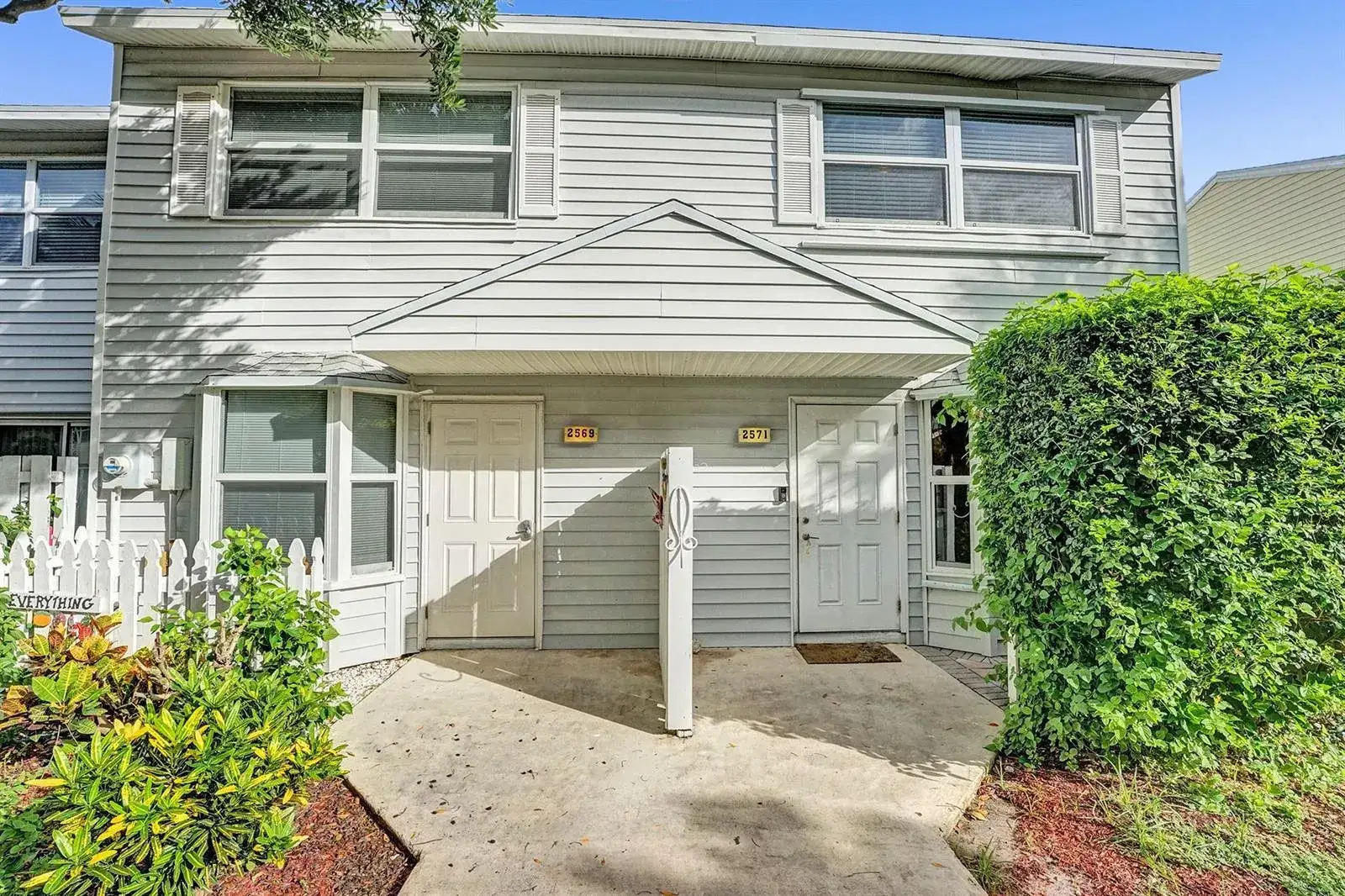 2571 NE 15TH Street, Pompano Beach FL 33062