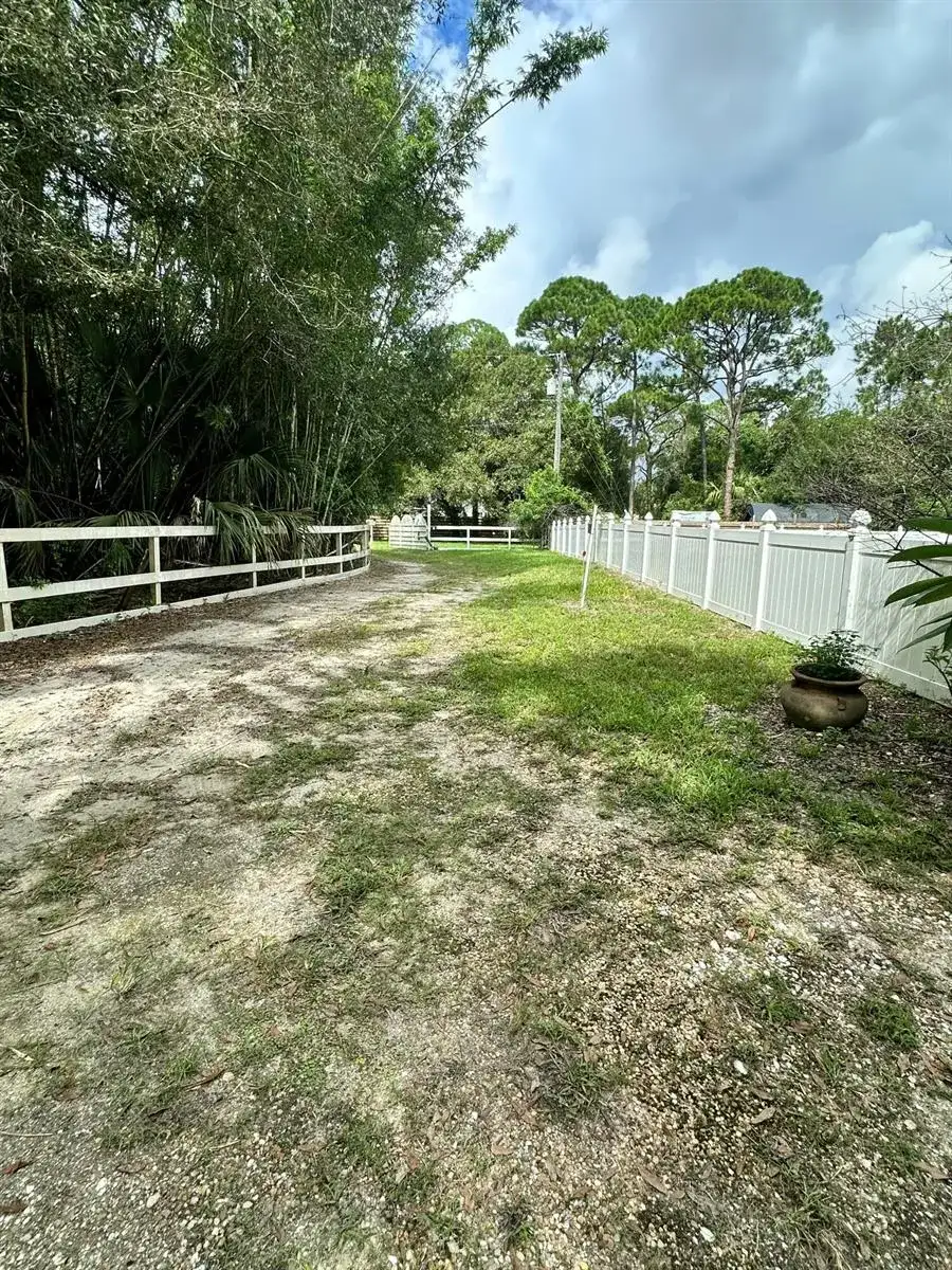 1964 JAYNELL Street, Fort Pierce FL 34945 photo 3