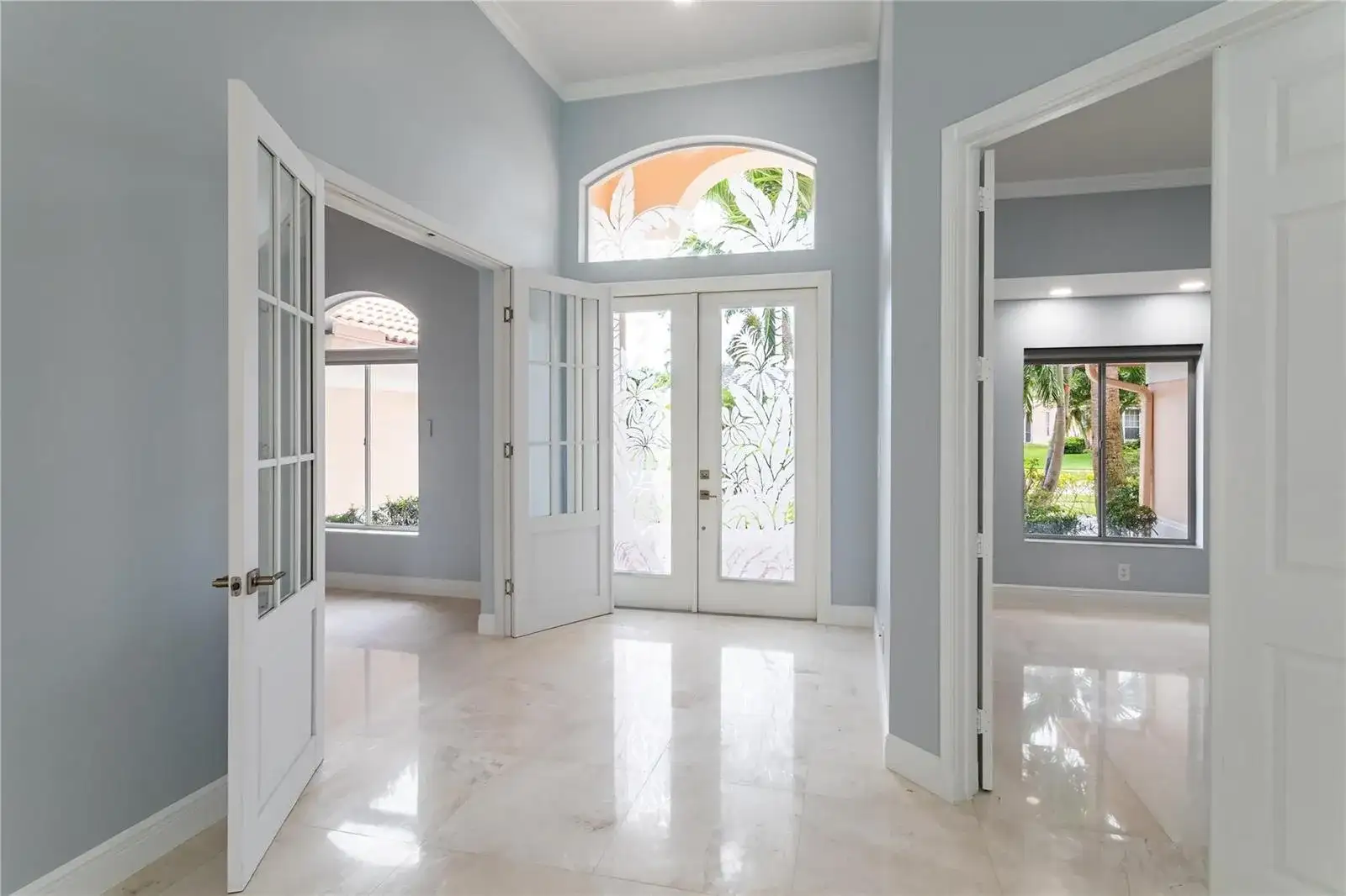 15683 CYPRESS PARK Drive, Wellington FL 33414 photo 4