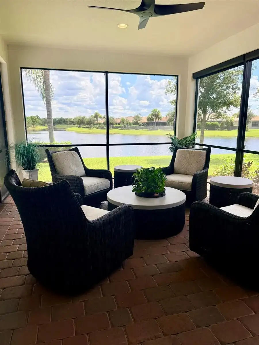 4425 BEAUTY LEAF Circle, Vero Beach FL 32967