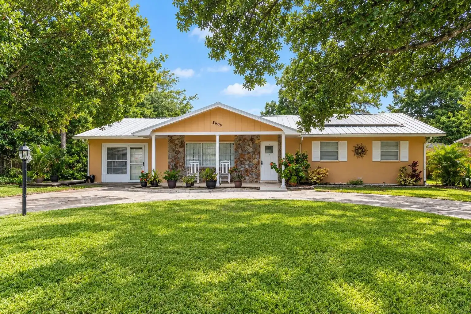 5605 WINTER GARDEN Parkway, Fort Pierce FL 34951