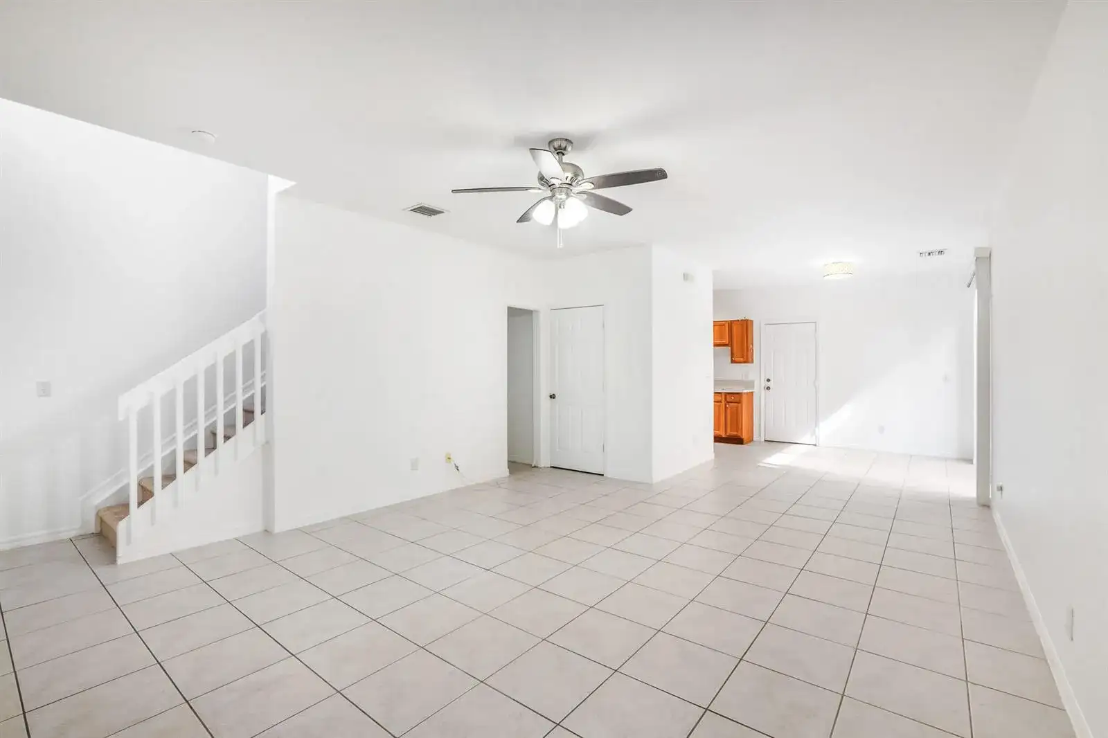 2155 SE Casselberry Drive, Port St. Lucie FL 34952 photo 4