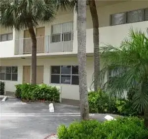 2840 NE 14TH ST Street # 109A, Pompano Beach FL 33062
