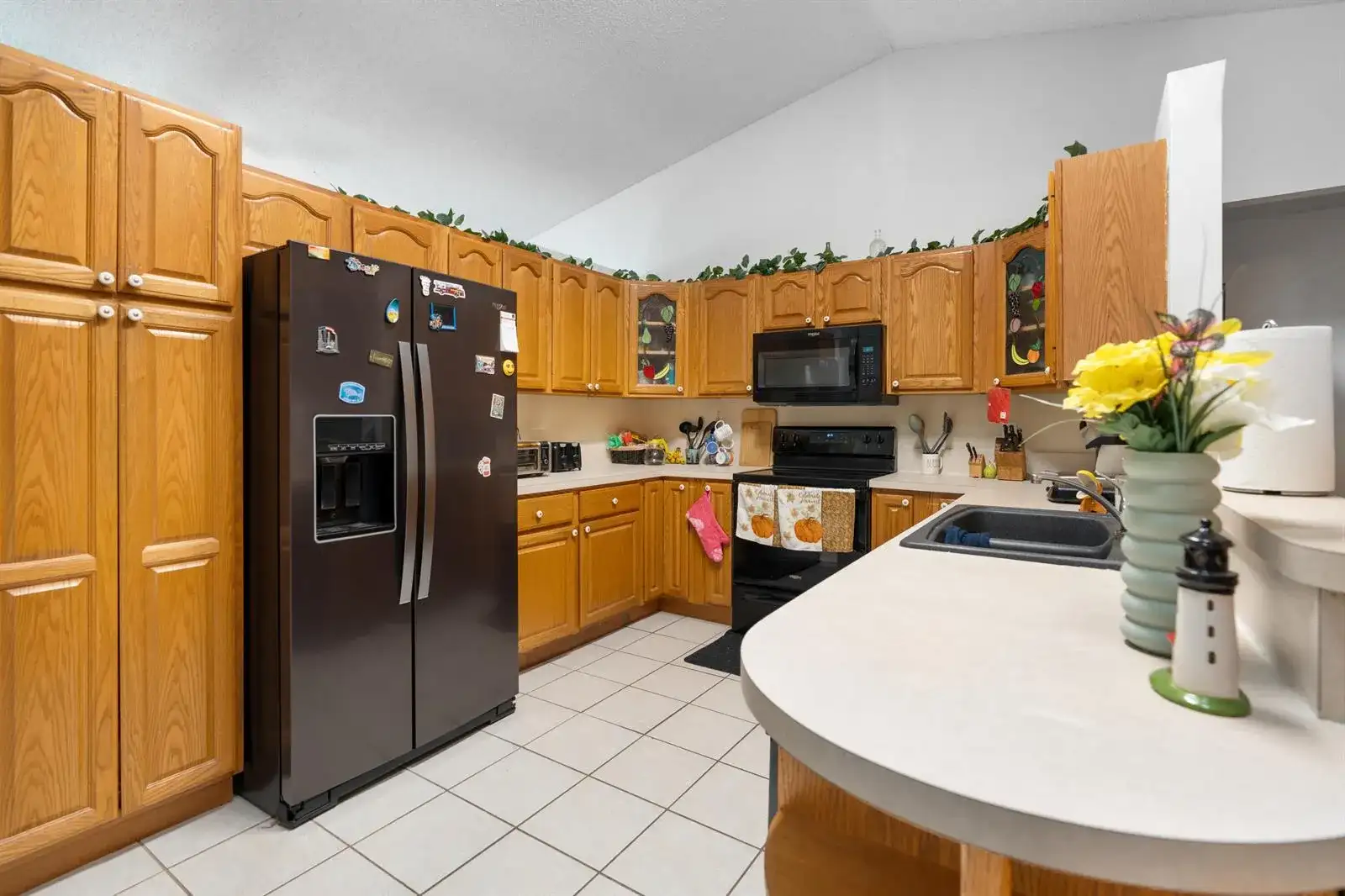565 SW CHERRYHILL Road, Port St. Lucie FL 34953 photo 2