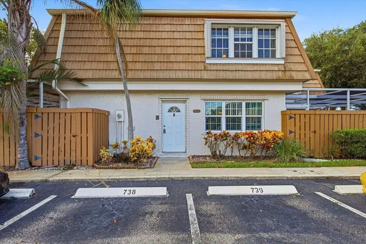 11635 Ficus Street # D, Palm Beach Gardens FL 33410 photo 2