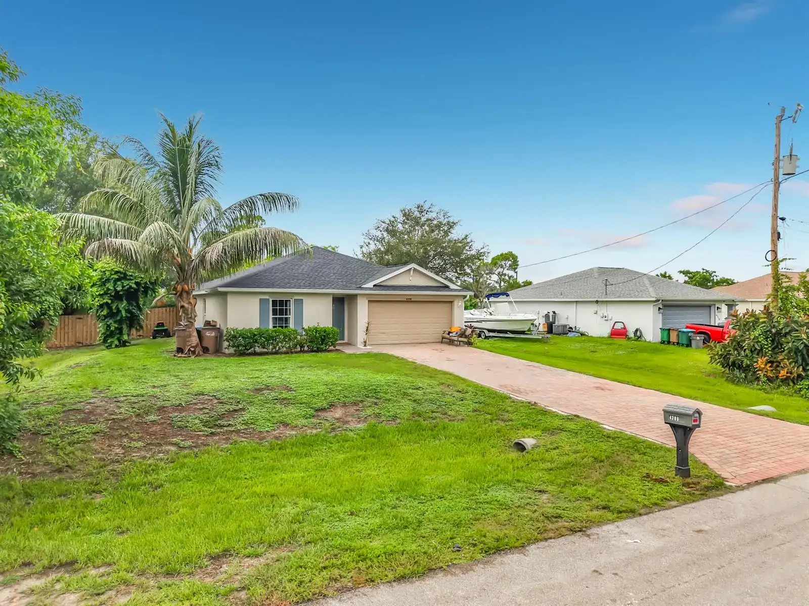 4306 NE 24TH Place, Cape Coral FL 33909 photo 5