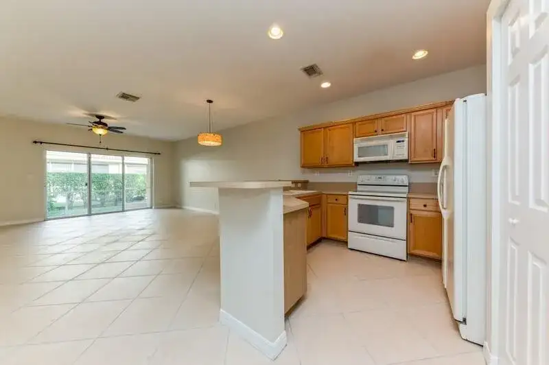 1522 Westchester Avenue, Wellington FL 33414 photo 2