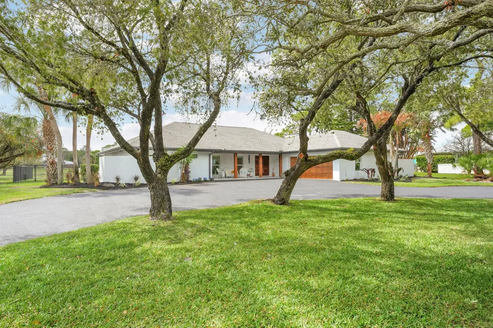 4042 SW BIMINI Circle N, Palm City FL 34990