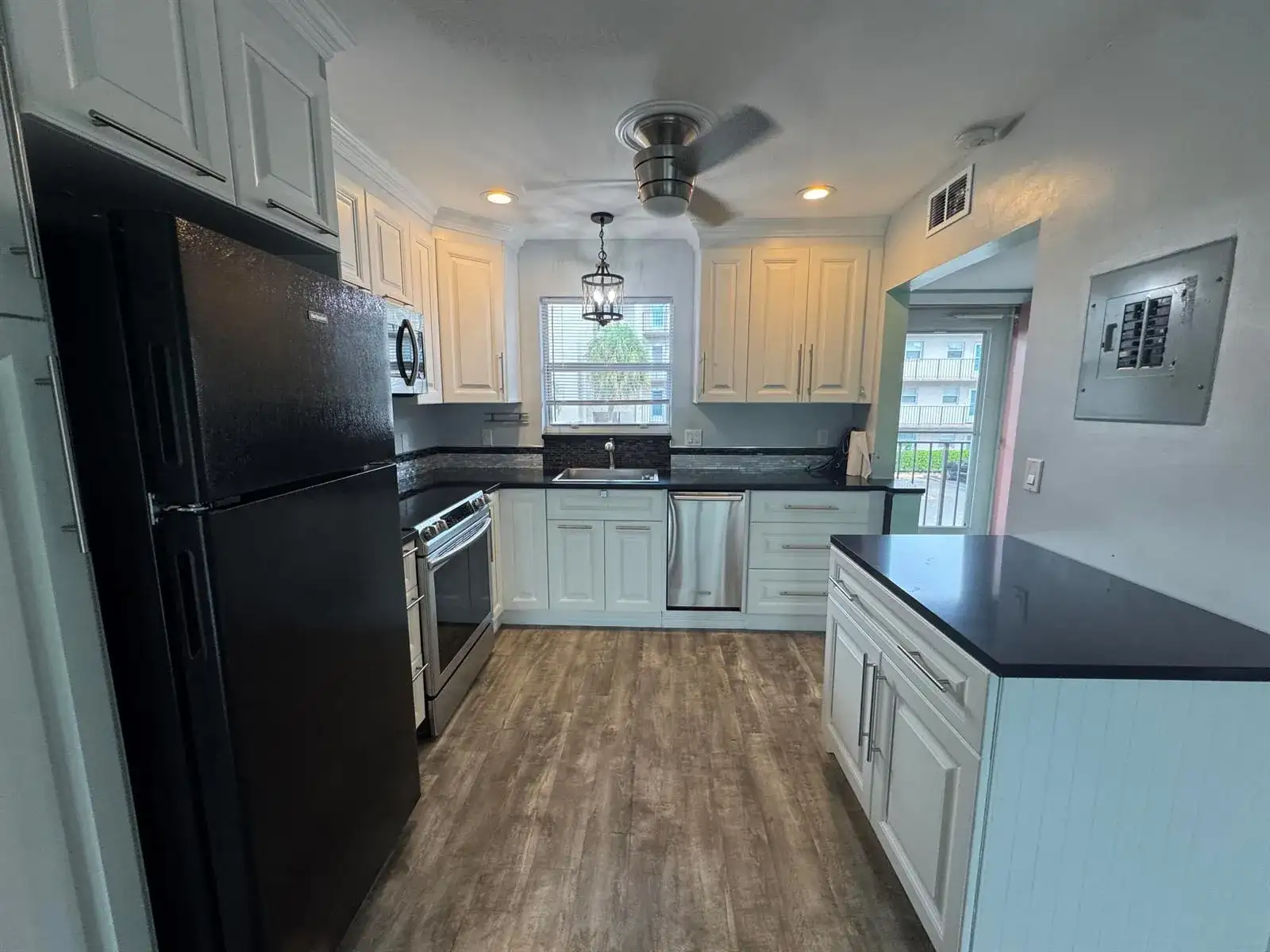 721 LORI Drive # 206, Palm Springs FL 33461 photo 2