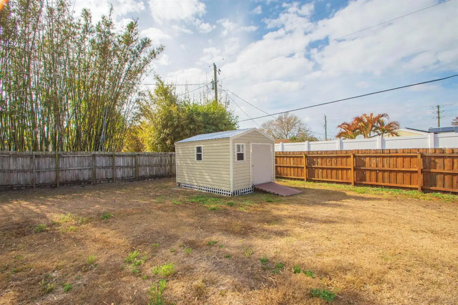 1686 SE BIDDLE Lane, Port St. Lucie FL 34983 photo 4