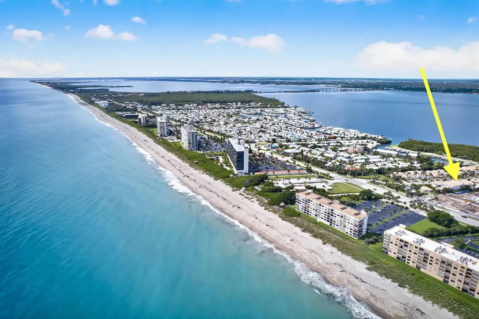 120 PEPPER Lane, Jensen Beach FL 34957