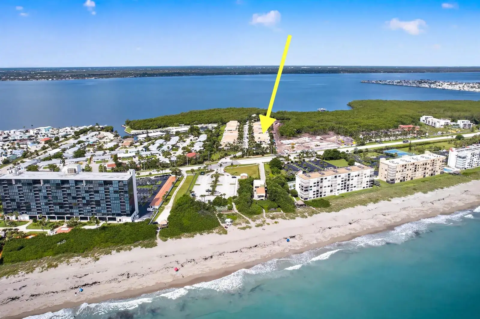120 PEPPER Lane, Jensen Beach FL 34957 photo 3