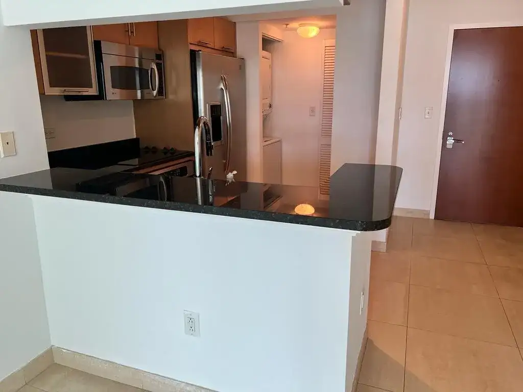 31 SE 5TH Street # 1206, Miami FL 33131 photo 5