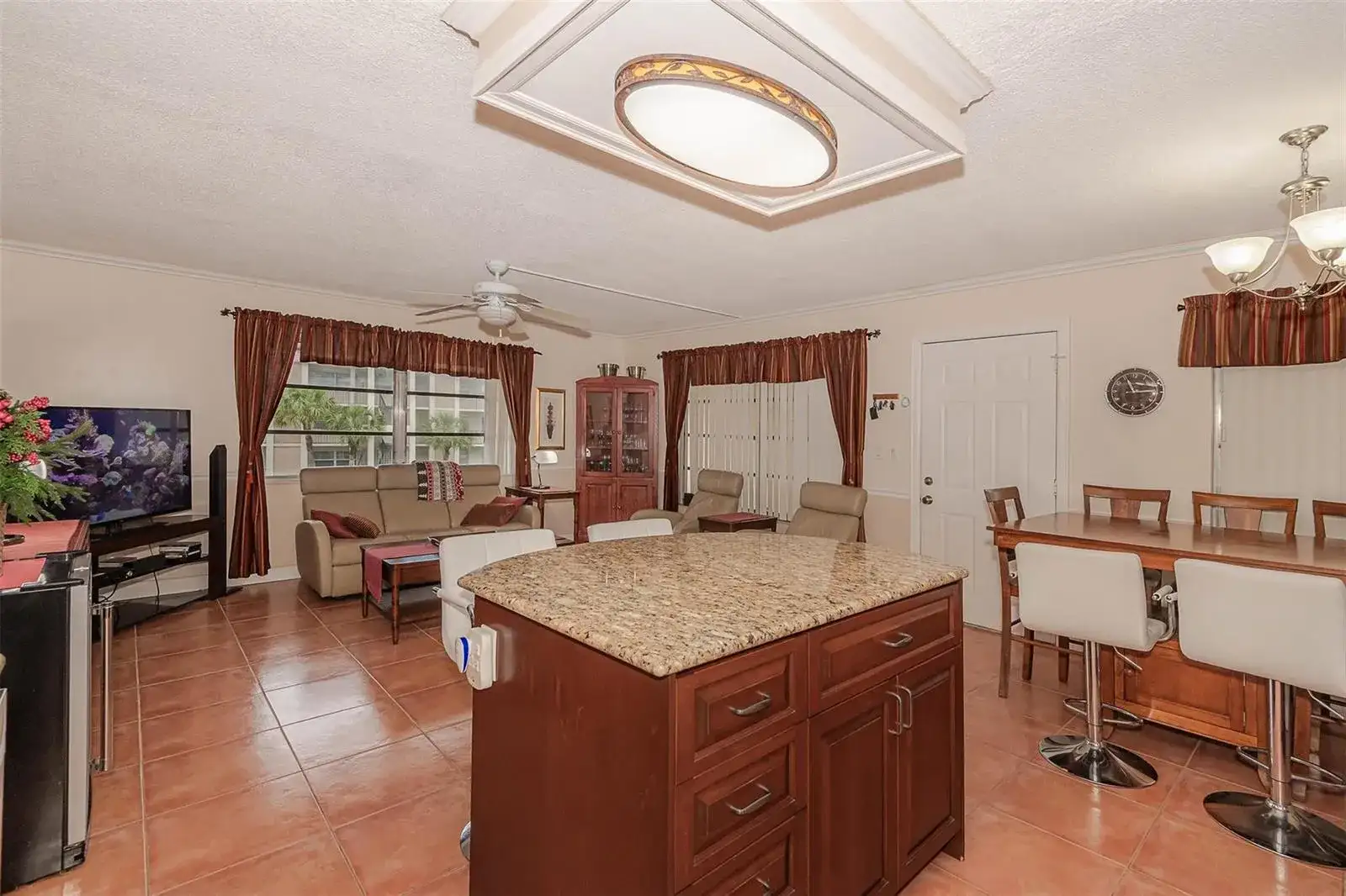 3071 NW 47TH Terrace # 326, Lauderdale Lakes FL 33313 photo 2