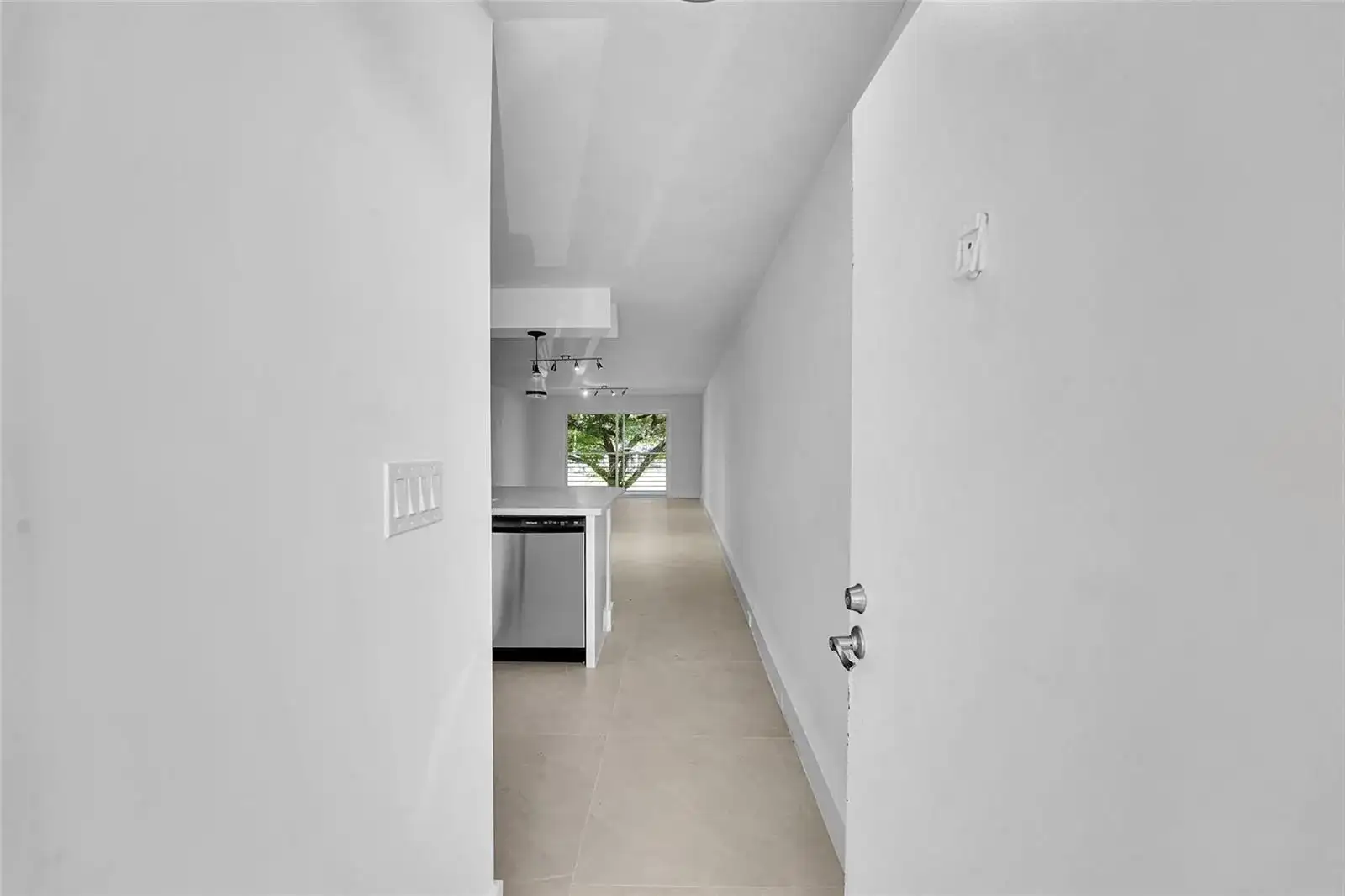 3201 PORTOFINO Point # C2, Coconut Creek FL 33066 photo 4